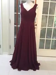 BURGUNDY CHIFFON FIT & FLARE NWT GOWN BRIDESMAID MOB SZ 8