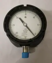 ASHCROFT Pressure Gauge, 0 to 5000 psi Range, 1/4" NPT, ±1.00% Gauge Accuracy