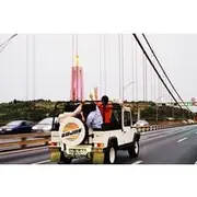 Save 40.00%! Lisbon Private Guided Tour on Vintage Jeep with Drinks Aboard