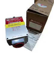 NAMCO CONTROLS SNAP LOCK LIMIT SWITCH EA170-11100 / EA17011100 NEW