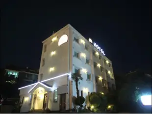 迎月飯店Dalmaji Hotel