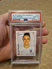 Panini WM 2019 Sticker Nr. 255 Lucy Bronze 2020. PSA Grade 10. Pop 1