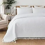 Brandream Queen Quilt Set White Bedspreads Cotton Elegant Shabby Chic Boho Bohemian Quilt Bedding Set with Tassel Design 3-Piece