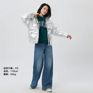 Gap 女裝 Logo防風連帽羽絨外套 大絨朵羽絨系列-銀色(426815)