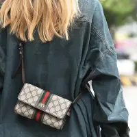 在飛比找Yahoo奇摩購物中心優惠-Gucci & Balenciaga s Hacker Pr