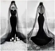 Gothic Mermaid Wedding Dresses with Side Split Backless Black Lace Bridal Gowns