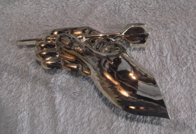 lot of 17 trophy parts gold dart in hand plaque relief PDU 1011-G