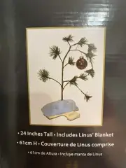 NIB Peanuts Charlie Brown's Christmas Tree with Linus’s Blue Blanket