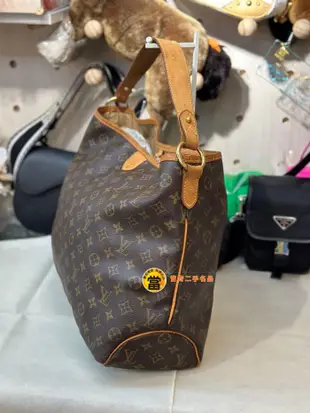 《當肯二手名品》LV 老花 肩背包 側背包 m40353 ㊣