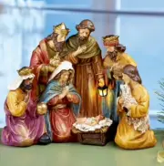 Christmas Nativity Centerpiece Silent Night Scene Tree Wreath Bethlehem