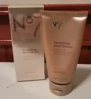 No 7 Revitalising Hand Saviour Exfoliate Moisturize Softer 2.5 oz/75mL - New