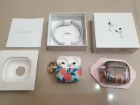 在飛比找Yahoo!奇摩拍賣優惠-AirPods 3 搭配 MagSafe 無線充電盒 第3代