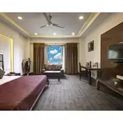 OYO 4258 Hari's Court Inns & Hotels