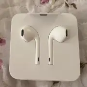 Origina APPLE EarPods Lightning Wired Earphones Headphones iPhone 7 8 X 11 12 13