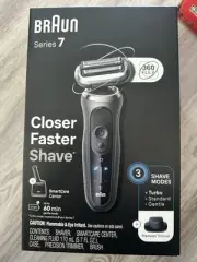 Braun Series7 71-N7200CC Electric Shaver Wet & Dry Auto Sense