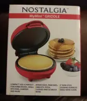 NIB Nostalgia MyMini Griddle - Makes Pancakes Omelets Pizza Eggs Cookies - Red