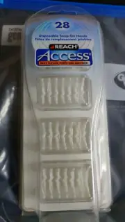 ONE Pack of 28 {Reach} [Access] [Daily Flosser] Disposable Snap-On Heads