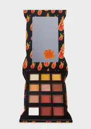 [Centric Beauty] Hot Cheetos Eyeshadow Palette