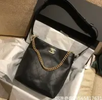 在飛比找Yahoo!奇摩拍賣優惠-二手正品  CHANEL 水桶包 小牛皮 經典菱格紋 肩背包