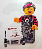 LEGO,SKATEBOARDER,CMF SERIES #6