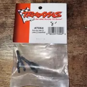 Traxxas 7054 Stub Axles and Yokes (2): 1/16 Slash VXL & XL-2.5