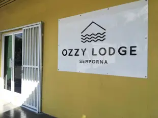 Ozzy Lodge Semporna