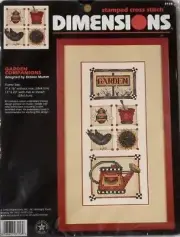 #3158 DIMENSIONS DEBBIE MUMM "GARDEN COMPANIONS" STAMPED CROSS STITCH KIT - NIP!