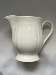 NEW MIKASA Ultima + HK 400 Antique White Creamer Pitcher Strong DISCONTINUED