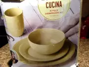 NEW Rachael Ray Cucina Stoneware Dinnerware (1) Salad Plate Almond Cream yellow