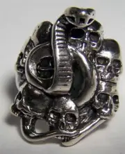 Quality SNAKE IN STACK OF SKULL HEADS BIKER RING BR211 jewelry RINGS unisex NEW