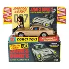 CORGI RT26101 - James Bond Aston Martin DB5 261 Goldfinger Replica Diecast Model