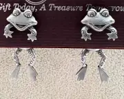 Frog Earrings Signed JJ 80s 90s Fun Collectable Ear Art Pewter Metal Retro