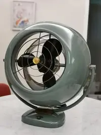 在飛比找Yahoo!奇摩拍賣優惠-古董 Vornado 12D 最大電扇 電風扇