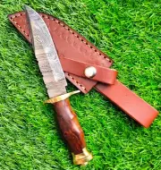 Damascus Fixed Blade Hunting Knife With Leather Sheath, wood HANDEL 8.5in