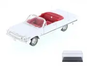 DIECAST CAR & DISPLAY CASE 1963 CHEVY IMPALA CONVERTIBLE WHITE WELLY 22434 1/24