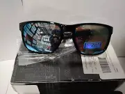 Oakley Holbrook Sunglasses Black l Prizm Deep Water Polarized OO9102-C1