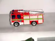 Matchbox DENNIS SABRE CUSTOM CLEVELAND FIRE BRIGADE FIRE EMERGENCY SERVICE