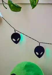 [Dolls Home] Cosmic Friend String Lights