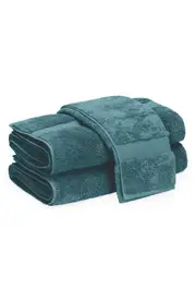 Matouk Lotus Bath Towel