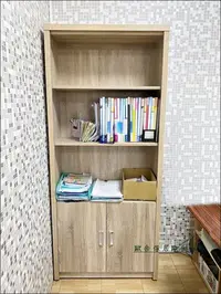 在飛比找Yahoo!奇摩拍賣優惠-簡約風 木製雙門書櫃 有門三尺收納櫃 台灣製木心板 開放式書