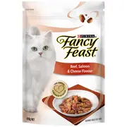 Fancy Feast Adult Beef, Salmon and Cheese Dry Cat Food 450g