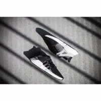 在飛比找蝦皮購物優惠-Adidas EQT Support 93/17 黑白 條紋