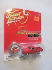 Johnny Lightning limited anniversary edition '78 Dodge Lil' Red Express