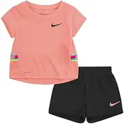 [Nike] Taped T-Shirt and Shorts Set Girls Active Shirts & Tees