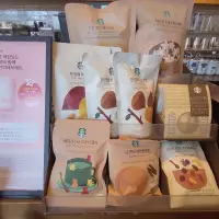 在飛比找蝦皮購物優惠-韓國星巴克 韓國starbucks  地瓜 地瓜軟糖 水果乾