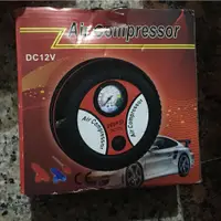 在飛比找蝦皮購物優惠-現貨車載迷你12V電動充氣泵 汽車輪胎充氣機 打氣機 車載充