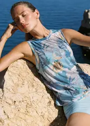 [Lorna Jane] Mirage Muscle Tank Top in Print, Linen, Size - Small S Mirage Print