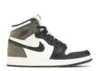 Jordan 1 Retro High Dark Mocha (GS) Size 5, DS BRAND NEW