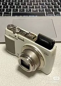 在飛比找Yahoo!奇摩拍賣優惠-愛寶賣買 二手保7日 Olympus SH-25MR