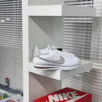 在飛比找蝦皮購物優惠-新款🔺Nike Cortez 淡奶茶 奶茶色 白色 阿甘 阿